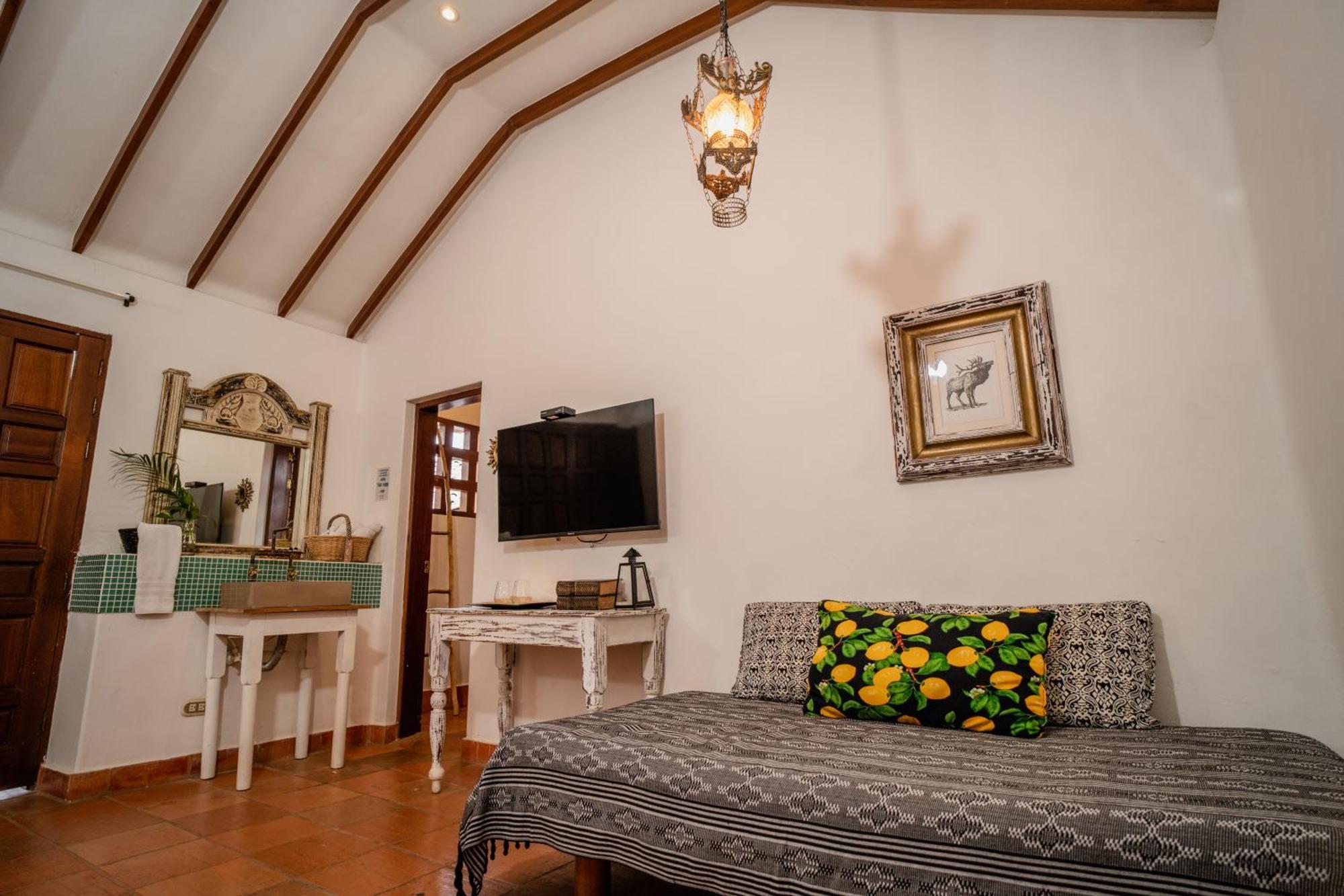Hotel Boutique Al Alma Santa Fe de Antioquia Eksteriør bilde
